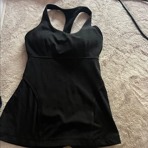 Lululemon racer back long tank top. size 6
excellent condition - Picture 4 of 4